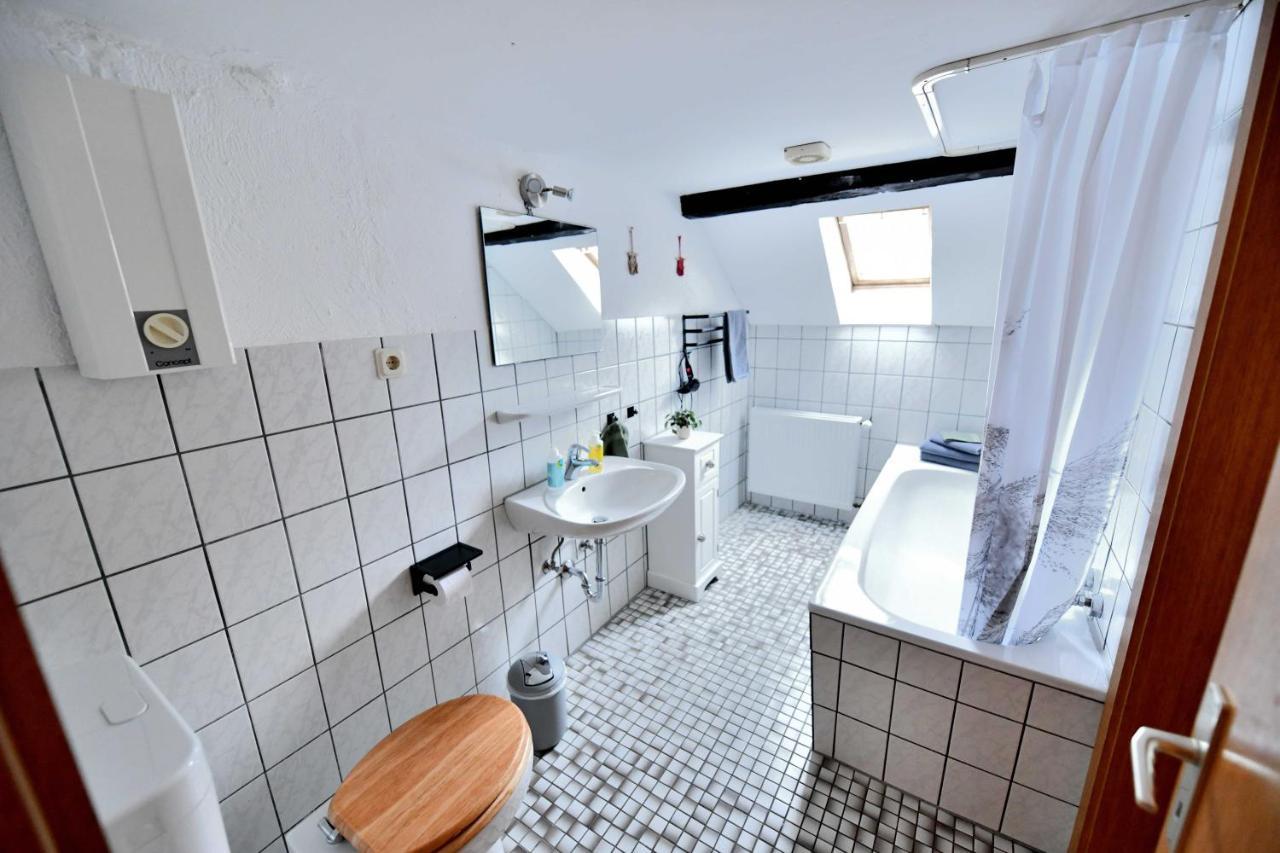 Ferienwohnung Im Alten Bauernhaus ليندلار المظهر الخارجي الصورة